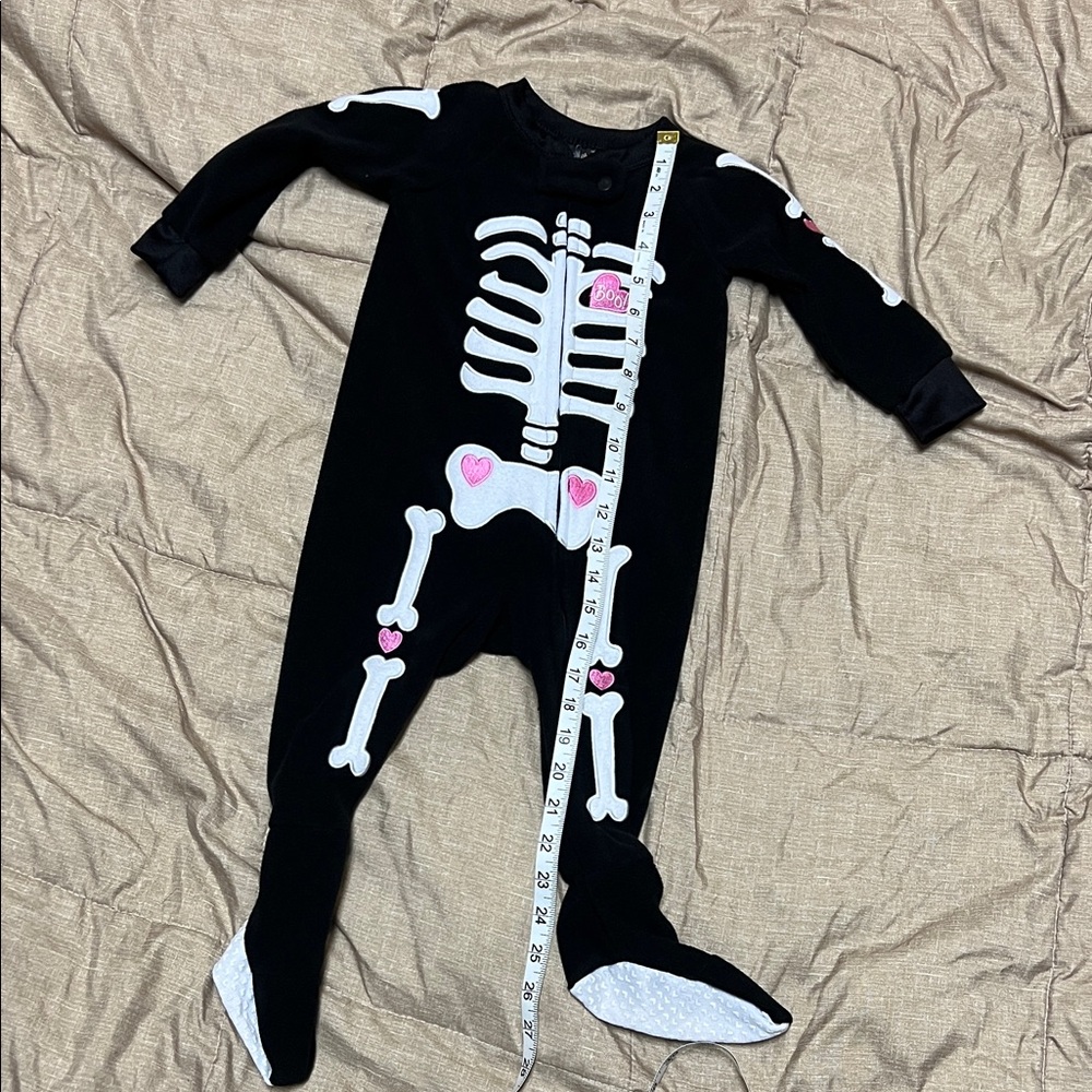 NWOT Black Skeleton Kids Footie Pajamas with Pink Accents 12M - Picture 4 of 8